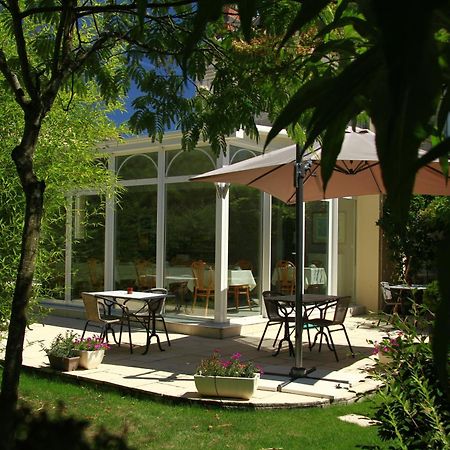 Hotel Henri IV Coutras Екстер'єр фото