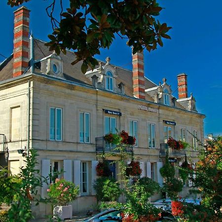Hotel Henri IV Coutras Екстер'єр фото