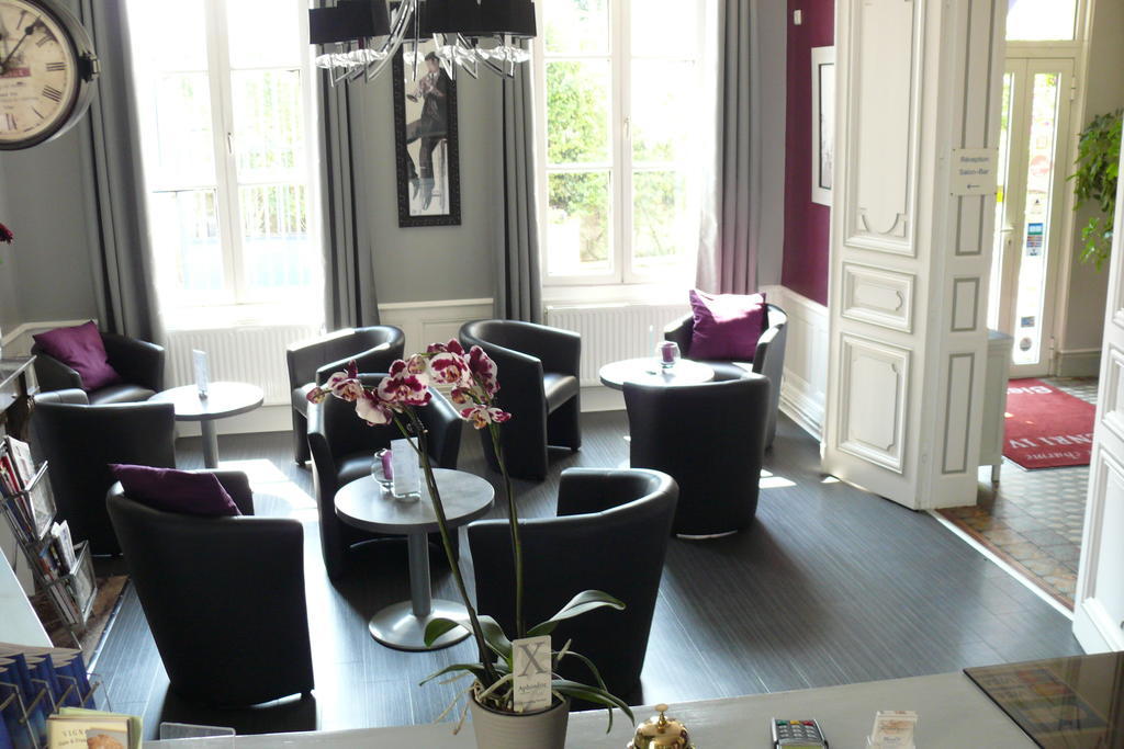 Hotel Henri IV Coutras Екстер'єр фото